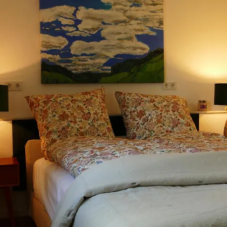 Cosy Flat In In A Charming Area *